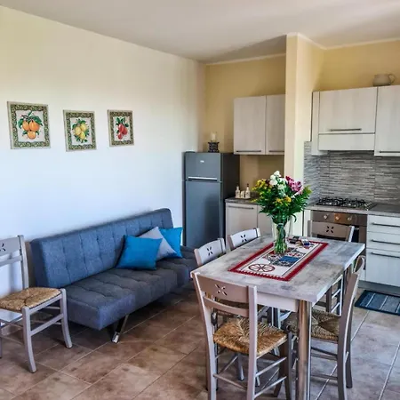 La Casa Del Cedro * Рипосто
