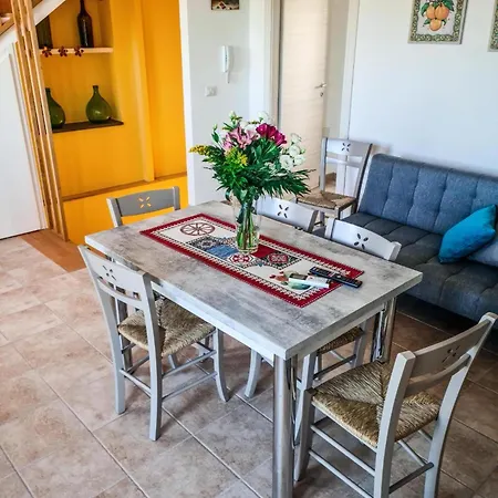 La Casa Del Cedro * Рипосто