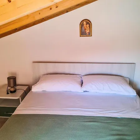 La Casa Del Cedro * Рипосто